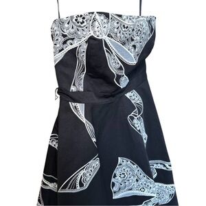 White House Black Market Strapless Fit & Flare Embroidered Ribbon Dress‎ Size 4